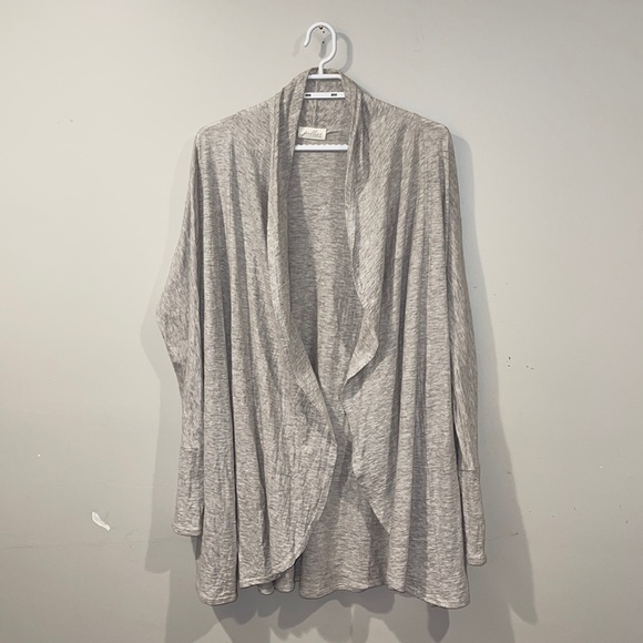 Pillar Oatmeal Organic Cotton and Yak Down Cardigan - Women’s Size 8 - Picture 2 of 7